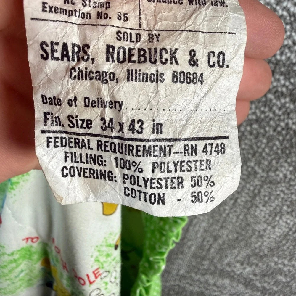 Sears Winnie the Pooh Quilted Baby Blanket 34x43 Green Vintage Ruffle Polka Dot